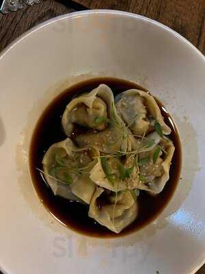 Diana At Potts Point