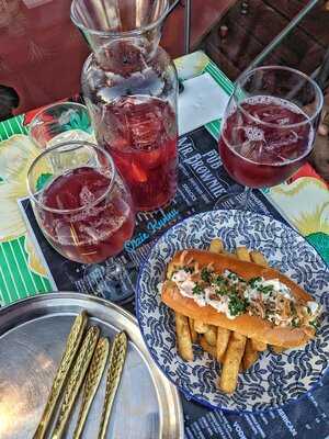 Mr Brownie Rooftop Hotel