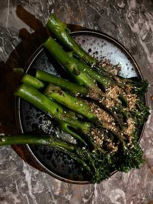 No32 Restaurant And Bar