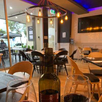 Two Sugars On The Esplanade (torquay)