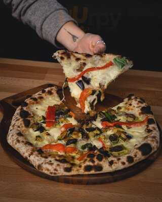 Mis Pizza & Panuozzo Bar