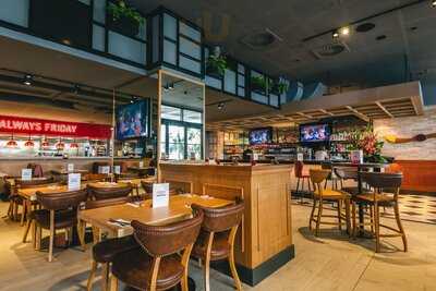 Tgi Fridays Whitford