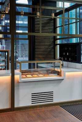 Movenpick Cafe On Spencer