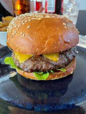 Butcher And Vine Hawthorn