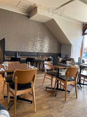 Butcher And Vine Hawthorn