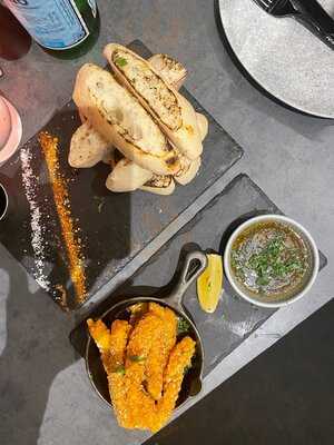 Elements Bar And Grill Pyrmont