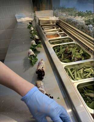 Master Roll Vietnam (bourke Street)