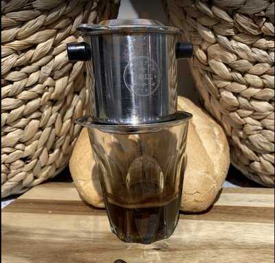 Master Roll Vietnam (lonsdale St)