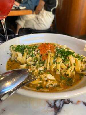 Fugazzi Bar & Dining Room