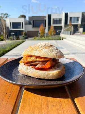 Stables Provedore Cafe