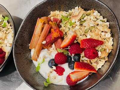 Stables Provedore Cafe