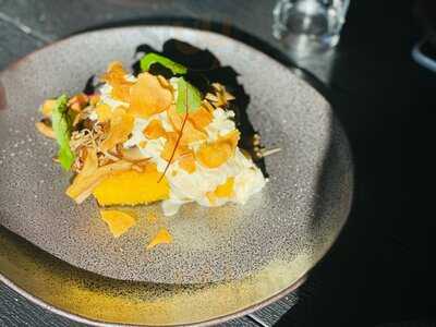 Stables Provedore Cafe