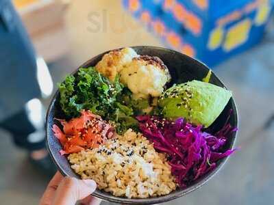 Stables Provedore Cafe