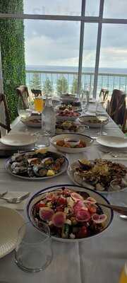 Cooly Breeze Rooftop