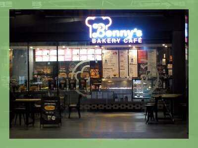Benny's Bakery Cafe
