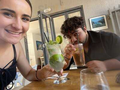 Yiani's Greek Restaurant Coolum