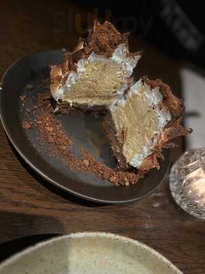 Copycat Bar & Restaurant