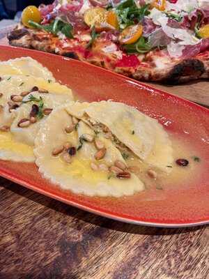 Fermento Food & Wine Bar