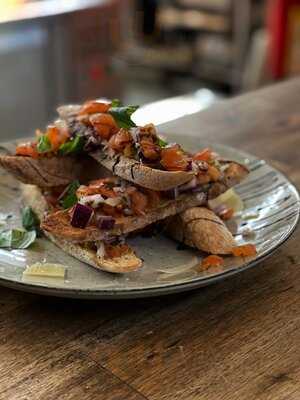 Missing Gorilla, Eltham