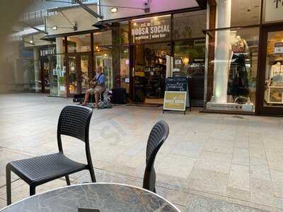 Noosa Social Expresso And Wine Bar