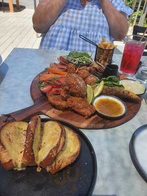 Dare Darlin Restaurant