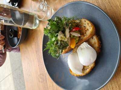 The Nicholson Coffee & Eatery