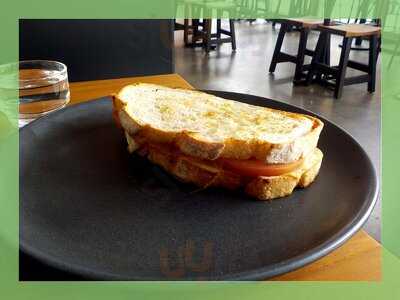 The Nicholson Coffee & Eatery