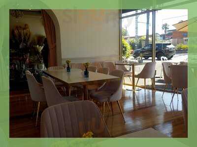 Amazing Graze Tea Rooms