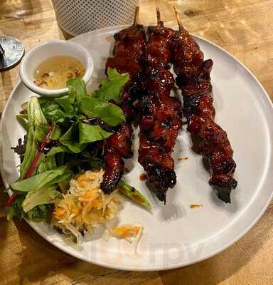 Enelssie Cafe & Grill