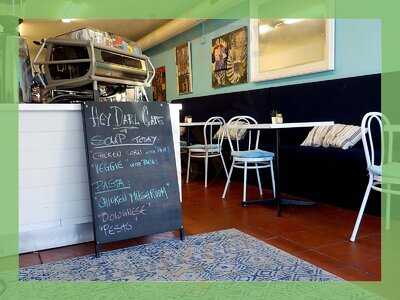 Hey Darl Cafe