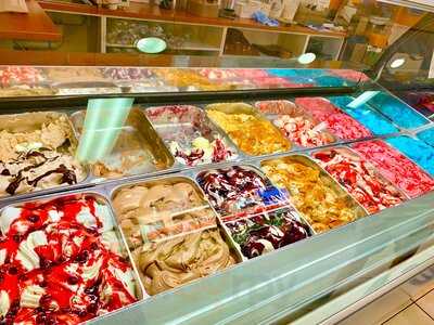 Bakir's Ice Cream & Cocktail