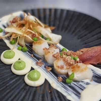 Izzy's Restaurant Wilfred