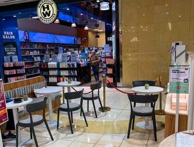 Sweet And Bitter Chocolate Boutique