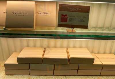 Sweet And Bitter Chocolate Boutique