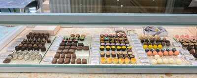 Sweet And Bitter Chocolate Boutique