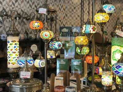 Art Masterclass And Cafe