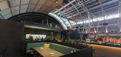 Stratton Bar And Kitchen