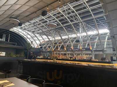 Stratton Bar And Kitchen