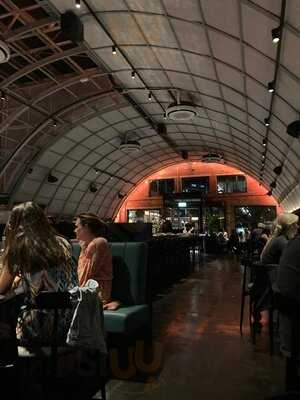 Stratton Bar And Kitchen