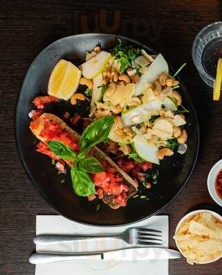 Crento Italian Glebe