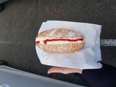 Stone's Corner Hot Bread