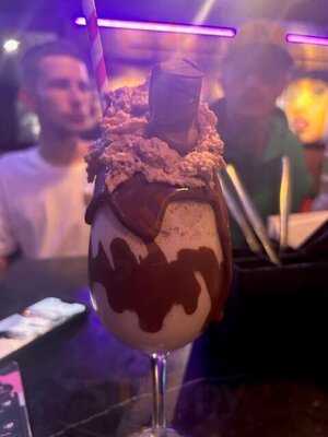 Milky Lane Elizabeth Quay