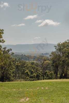 Birdie Bistro And Bar