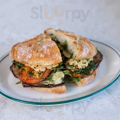 Luigi Paninoteca & Bar