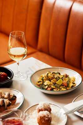 Luigi Paninoteca & Bar