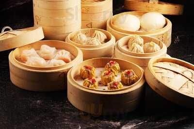 Mulan Music Restaurant & Bar