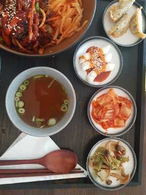 Green Lite Eatery Korean Restaurant