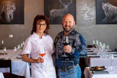 Horn And Hoof Restaurant