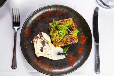 Horn And Hoof Restaurant