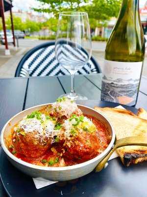 Goldmine Restaurant And Bar